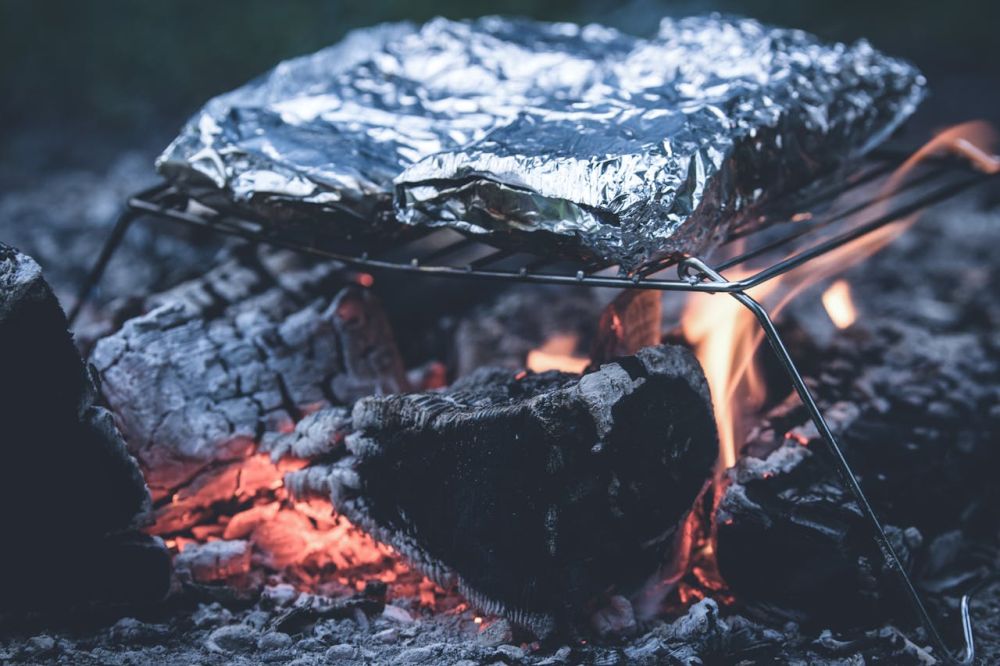 Aluminum foil helps in cleaning the grill.