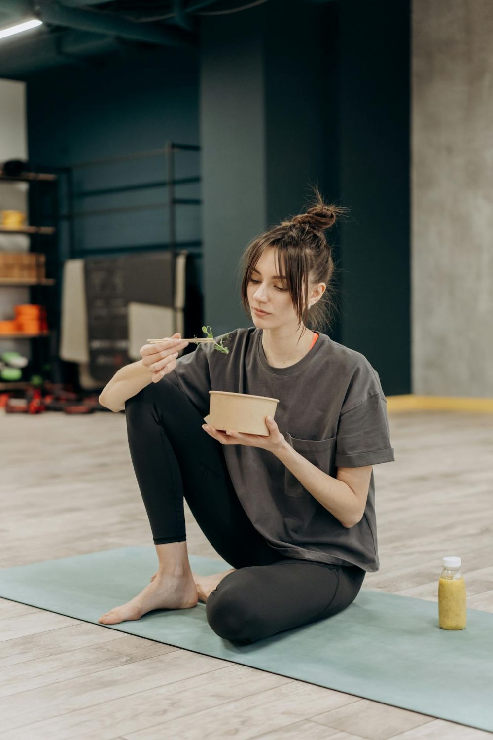 Eating and drinking on your yoga mat.