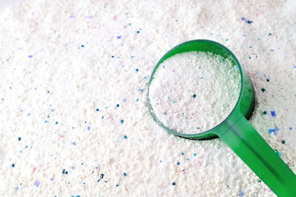 Laundry detergent for cleaning heavily tarnished silver.