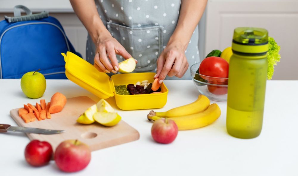 Plastic lunch box for school.